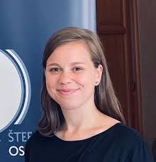 Lena Padilla's Instagram, Twitter & Facebook