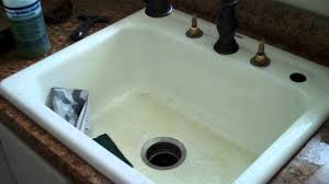 how to restore an old bath tub and sink