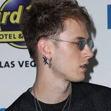Pin On Machine Gun Kelly