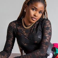 Mia Mora's Instagram, Twitter & Facebook