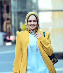 Siti nurhaliza — falling in love 03:03. Dato Sri Siti Nurhaliza Songs Albums And Playlists Spotify