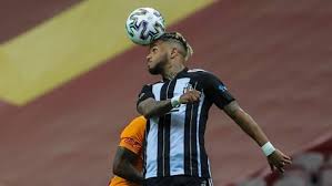 Both players want to marseille are in talks with #sportingcp to transfer rosier. Nwzbbtdxoubsm