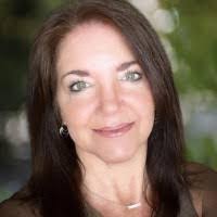 Angie Lanier's Instagram, Twitter & Facebook