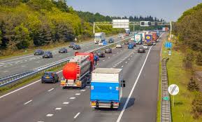 De ce daca pe drum european limita este de 100 km/h, de ce sa o depasesti? Transportul European A Inregistrat CreÈteri Stabile Pe Rutele Interne In 2020 EstimÄrile Pentru 2021 Trans Info