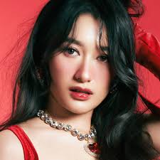 Amanda Caesa Rilis Single “Trouble”, Tentang Hubungan Toxic Dalam Nuansa  Bossa Nova