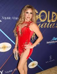 Roxana silva - Roxana silva added a new photo — in California.