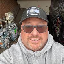 Eric Ruiz (@ericbernardruiz__nmls1526773) • Threads, Say more