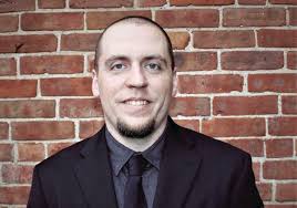 Two compete for one Madison selectmen's seat