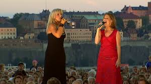 Helen sjöholm fick sitt stora genombrott som kristina i musikalen kristina från duvemåla 1995. Jag Vet Vad Han Vill Helen Sjoholm Josefin Nilsson Shazam