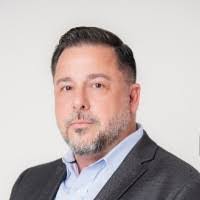 Chris Kidder's Instagram, Twitter & Facebook