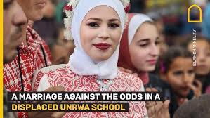 Hot meal distribution in Khan Younes, during a severe famine crisis