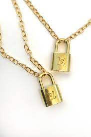 Lv Lock Necklace Iamkoko La Lock Necklace Diamond Bar Necklace Gold Diamond Necklace