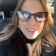 Iris Alicea (@irisalicea) • Instagram photos and videos