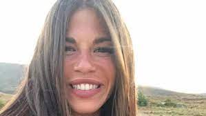 «από 62 κιλά έφτασα στα 39. Dafnh Karabokyrh H Dhmosiografos Toy Mega Pantreyetai Me Celebrities Eidhseis