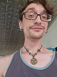 Thought I would share this with you it is an amazing shot i took today at  the local park!