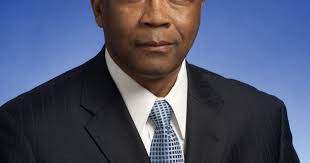 Derrick Schofield's Instagram, Twitter & Facebook