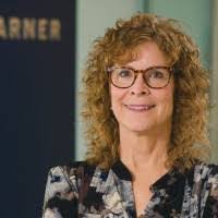 Susan Bertino's Instagram, Twitter & Facebook