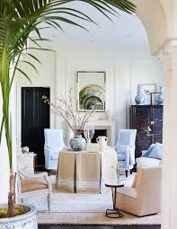 The following 50 christmas decoration ideas have been handpicked to help you find a project that will inspire you to embrace your artistic side of 2020. 5 Chinoiserie Chic Decorating Tips Pender Peony A Southern Blog