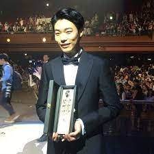 유머 백상예술대상 색깔 다 뺏어간 재재.jpg 12. Instagram Video By Star Style Shopping Jun 3 2016 At 6 56pm Utc Ryu Jun Yeol Korean Actors Instagram