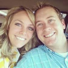 Shannon Sennett's Instagram, Twitter & Facebook