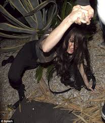 Every image can be used for free for both commercial and personal uses thanks to the unsplash community's photographers. Lindsay Lohan Trips Over In High Heels And Falls Onto Cactus Daily Mail Online