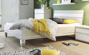 Bei uns gibt es doppelbetten, einzelbetten, boxspringbetten, gästebetten, tagesbetten, hochbetten und etagenbetten. Bett Studioline In Dekor Sand Alpinweiss 140 X 200 Cm Online Bei Hardeck Kaufen