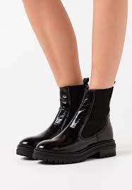 Med sko fra copenhagen shoes får du kvalitet og komfort hele vejen igennem. Copenhagen Shoes Fall Patent Platform Ankle Boots Black Zalando Co Uk