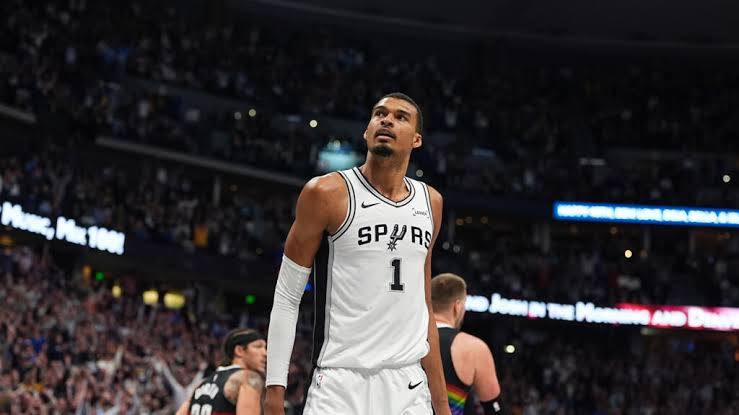 NBA: Wembanyama within sight of 'childhood dream' after Spurs stun Thunder  - France 24