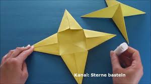 Kostenlose bastelanleitungen zum basteln im winter und zu weihnachten. Weihnachtssterne Basteln Weihnachten Basteln Einfache Sterne Basteln Mit Papier Youtube