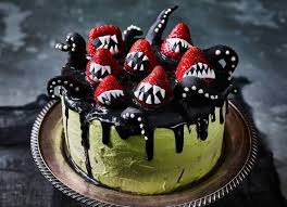 Dinosaurs are awesome and cakes are delicious, so it's logical that this gallery of 35 dinosaur birthday cake photos is awesolicious. Halloween Asda