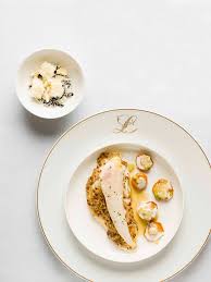 Bespoke Design For Yannick Alleno At The Pavillon Ledoyen In Paris C Philippe Vaures Food Finger Food Catering Molecular Cuisine