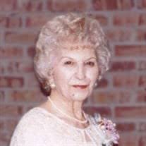 Gina Todaro's Instagram, Twitter & Facebook