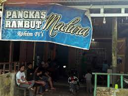 Check spelling or type a new query. Jelang Lebaran Tukang Cukur Rambut Di Malili Lutim Mengalami Peningkatan Pelanggan Ekspos Demokrasi