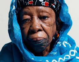 Queeny Projects :: Photos, videos, logos, illustrations and branding ::  Behance