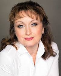 Carol Lawhead's Instagram, Twitter & Facebook