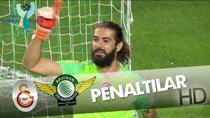 Kupa töreninin ardından soyunma odasından yeniden sahaya dönen akhisarsporlu oyuncular, galatasaraylı futbolcuları tebrik. Galatasaray Akhisarspor Super Kupa 2018 Penaltilar Youtube