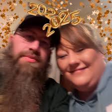 What are some recommended cleaning services in Mount Vernon, including  name, location, and contact information?