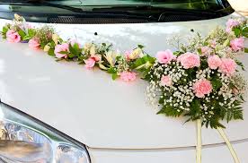 La société vous propose à la location de très belles voitures de luxe, parfaitement adaptées pour tous types d'événements. Comment Decorer Une Voiture De Mariage