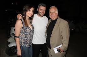 Μία ημέρα πριν ο παλιός ο. Petros Polyxronidhs Spania Bradinh E3odos Me Th Syntrofo Star Gr
