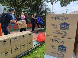 Ppbu is offered to tertiary level education from skills certificate, diploma, bachelor's degree, professional, master's degree, and doctorate and phd to deserving malaysians. Yayasan Ihsan Rakyat Menganjurkan Program Kasih Ramadan 1442 Enchanted Life Begins