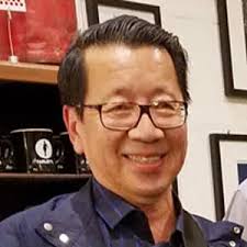 While My Guitar Gently Smirks: Ben Fong-Torres Reflects