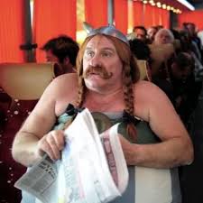 Astérix & obélix mission cléopâtre, 2002. Obelix Video Depardieu Verulkt Seine Pinkel Panne Der Spiegel