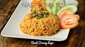 Masak seketika kisaran tomato tadi. Nasi Tomato Mudah Buat Orang Lapo