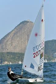 Laser radial race outfitted with a 19% smaller sail and shorter, more flexible mast than the laser, the laser radial is the perfect racing class boat for small adults, women, and youth alike. Rio2016 Van Acker Evi Of Belgium In Action During The Sailing Training Session Of The Laser Radial Women With The Sugarloaf Mountain In T Sailboats In 2019