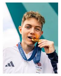 Today we were delighted to welcome back former pupil, Tim Pan. Tim left  King Edward's in 2014 and went