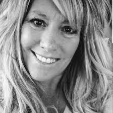 Tracy Gross's Instagram, Twitter & Facebook