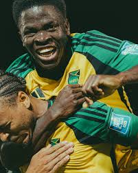 Bobby😍! 📸: @rvy.jr Presented by: @wrayrum