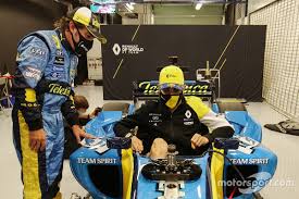 Fernando alonso considera que el alpine a521 ha mejorado notablemente después de las dos primeras carreras, a pesar de su 13º en clasificación en portugal. F1 News Alpine Vows To Give Equal Status To Alonso And Ocon