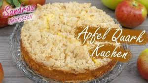 kleinekuche apfel quark kuchen mit zimtstreusel leckeres rezept fur 20 cm springform food food and drink desserts