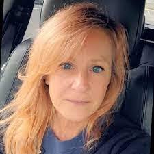 Jami Gilbert's Instagram, Twitter & Facebook